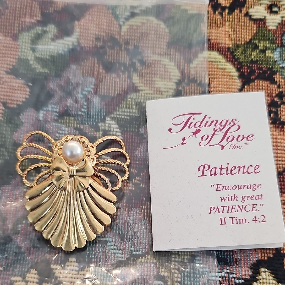 NIB Tidings Of Love "Patience" Pin